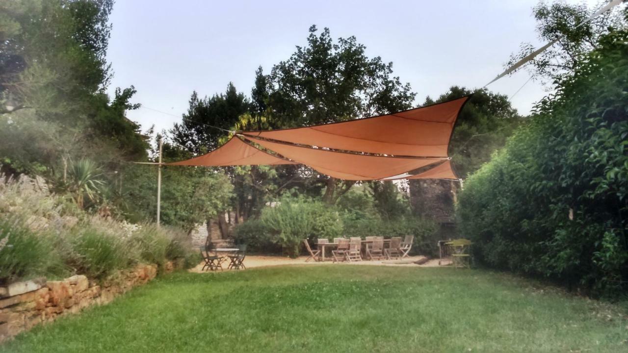 Les Jardins Du Mas Evesque Bed and Breakfast Rousson  Εξωτερικό φωτογραφία