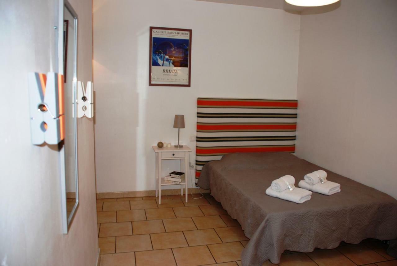 Les Jardins Du Mas Evesque Bed and Breakfast Rousson  Εξωτερικό φωτογραφία